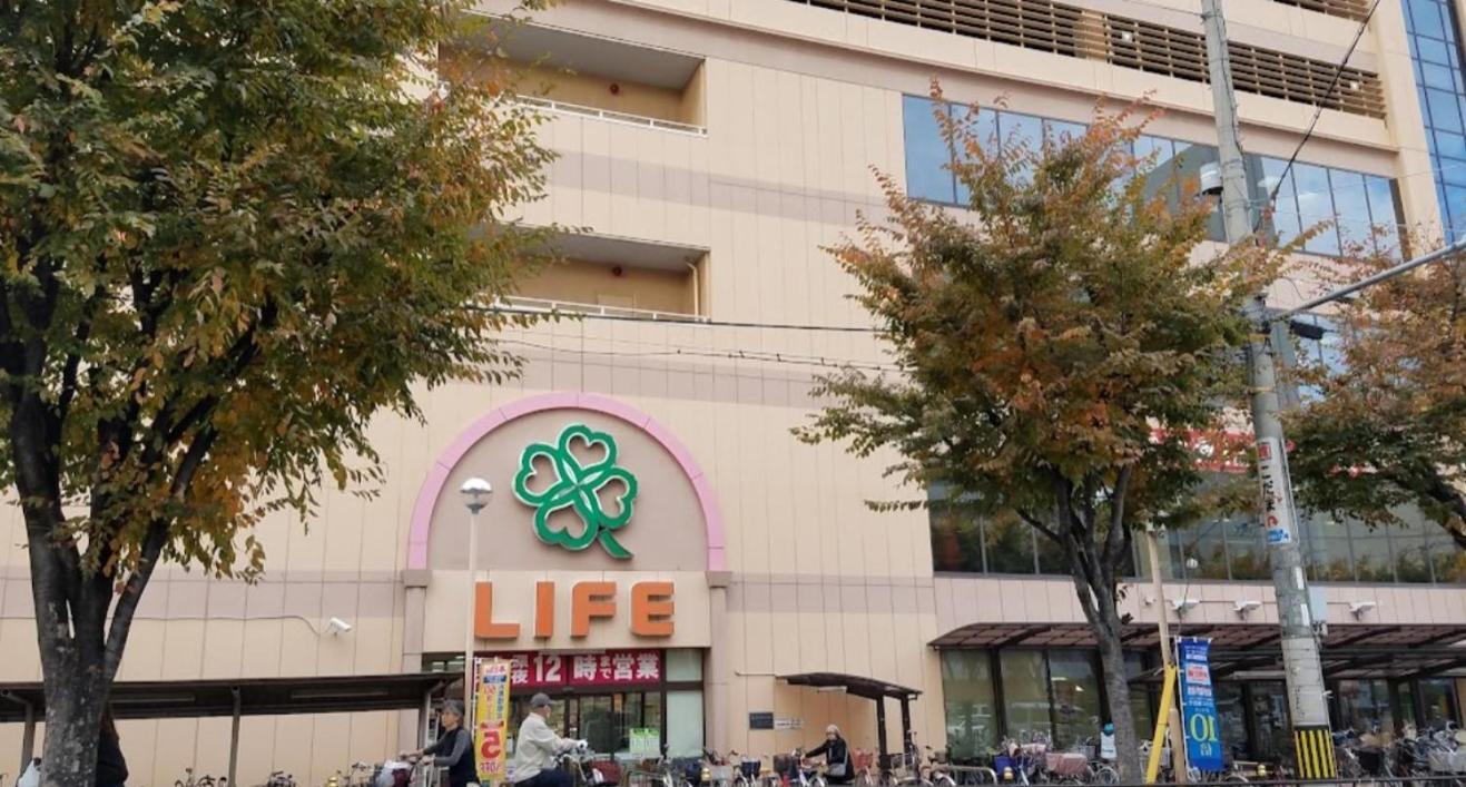 אוסקה Tamatsukan 玉津館, Kansai Airport 關西空港 57 Mins, Namba 6 Mins, Nihonbashi 4 Mins, Universal Studio 37 Mins, Nara 30 Mins, Walk Jr Tsuruhashi 7 Mins, Early Check In מראה חיצוני תמונה